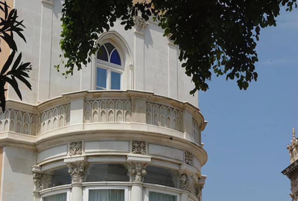 Grand Hotel Ortigia Siracusa - Exterior detail