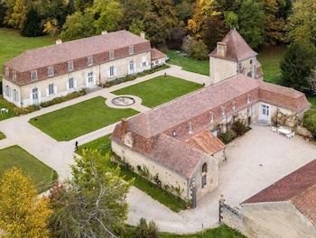 Château de Fontnoble - Aerial View