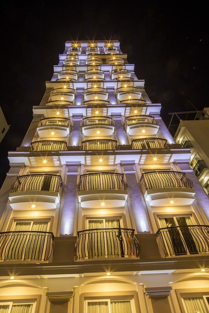 Balcony Nha Trang Hotel - Featured Image