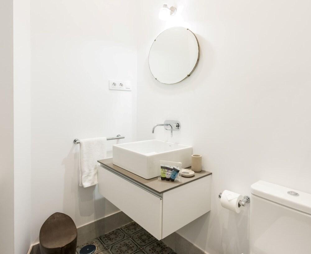 بلازا دو لا فيلا سيتي سنتر - Bathroom Sink