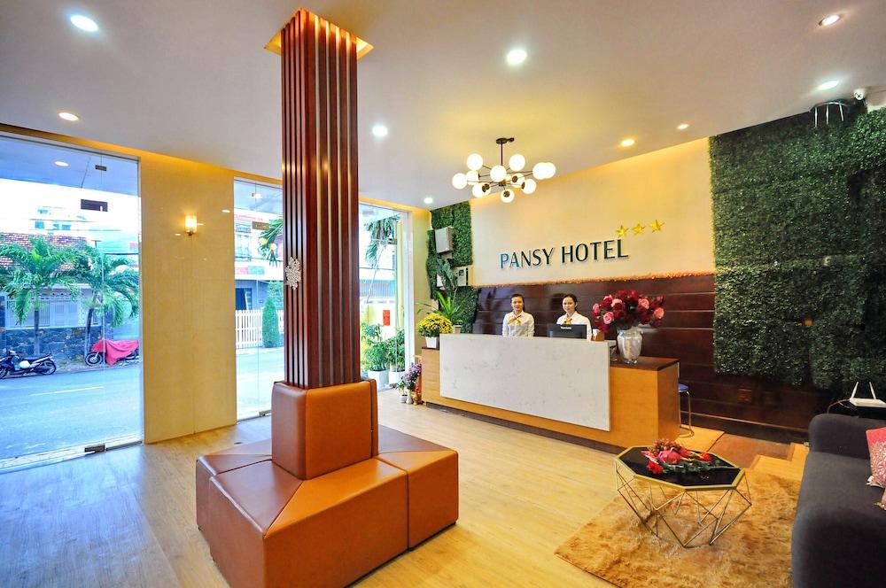 OYO 549 Pansy Hotel - Reception