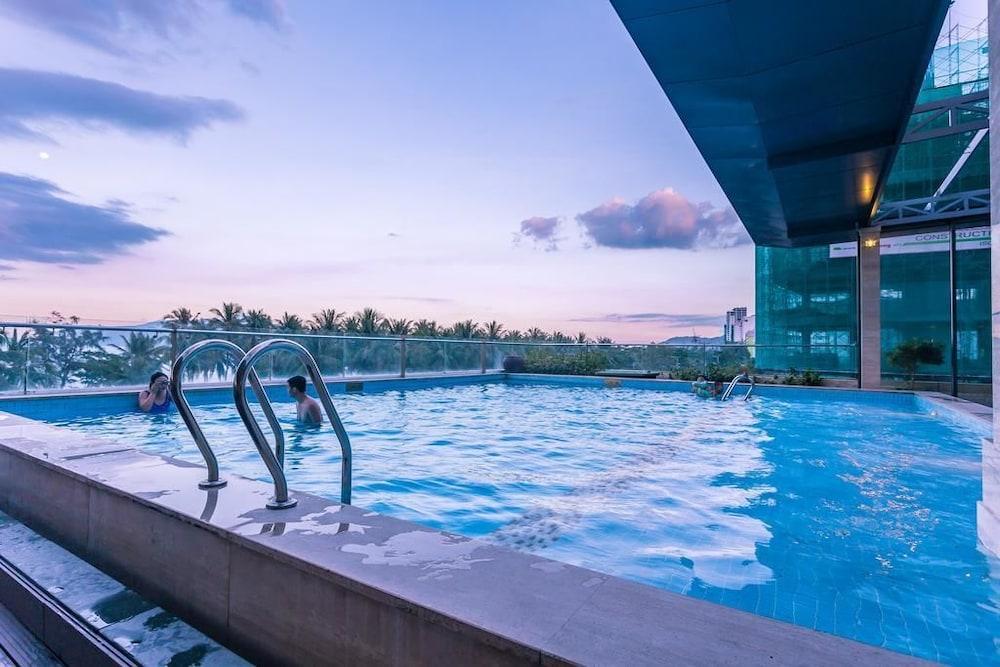 Premier Coastal Nha Trang Apartments - Outdoor Pool