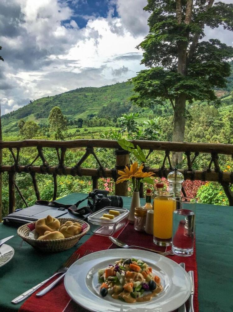 Bwindi View Lodge & Camp Site - Food and Drink