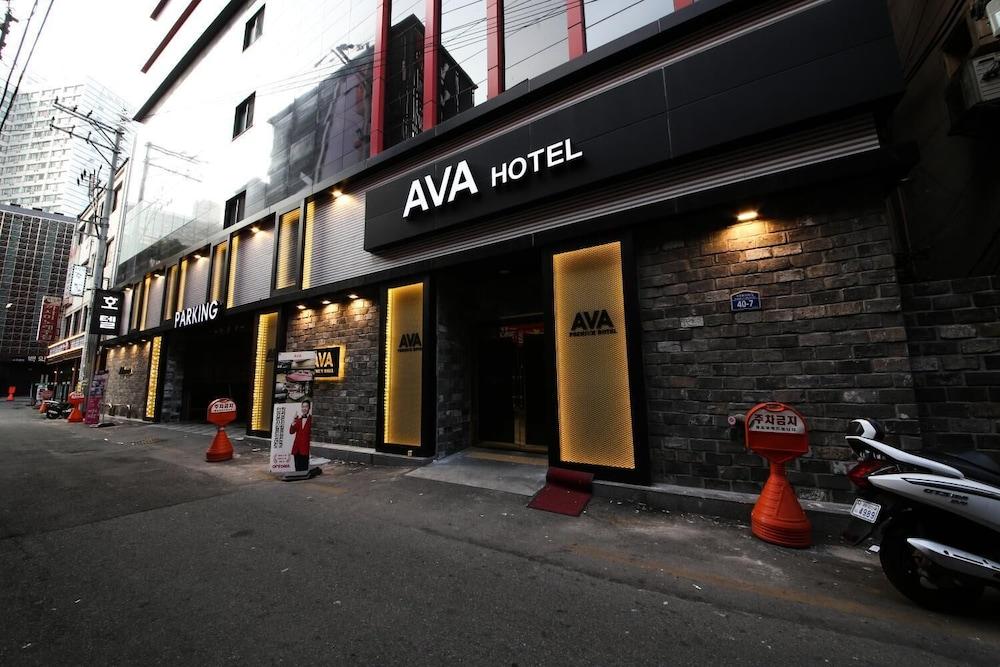 Ava Hotel - Exterior