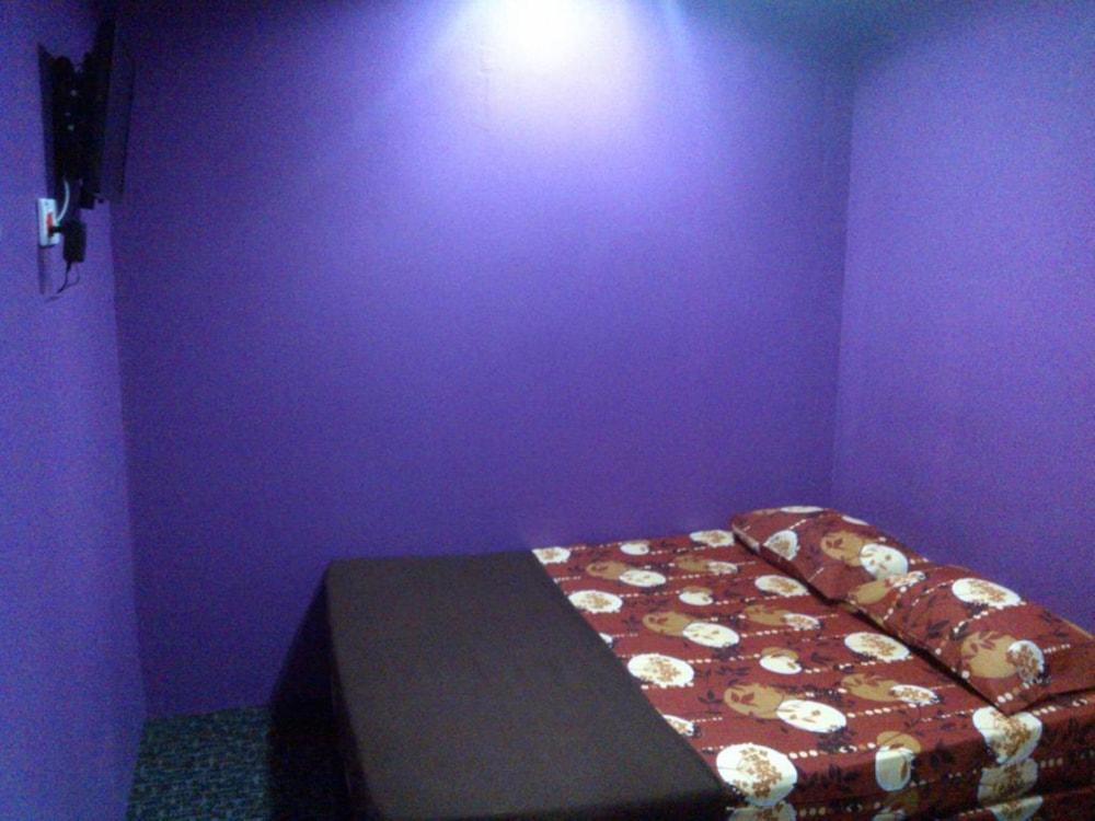Hijrah Hotel - Room