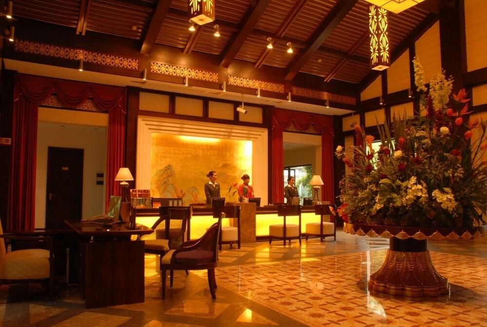 Huangguoshu Hotel - Lobby