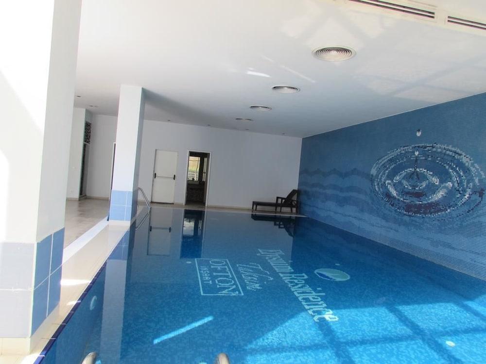 Taksim Elysium Residence - Indoor Pool