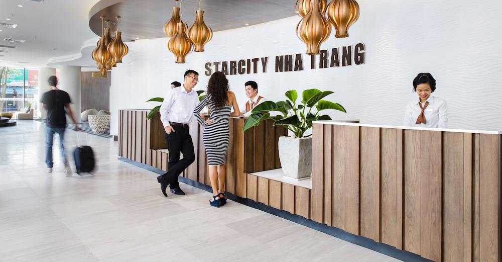 Starcity Hotel & Condotel Beachfront Nha Trang - Reception