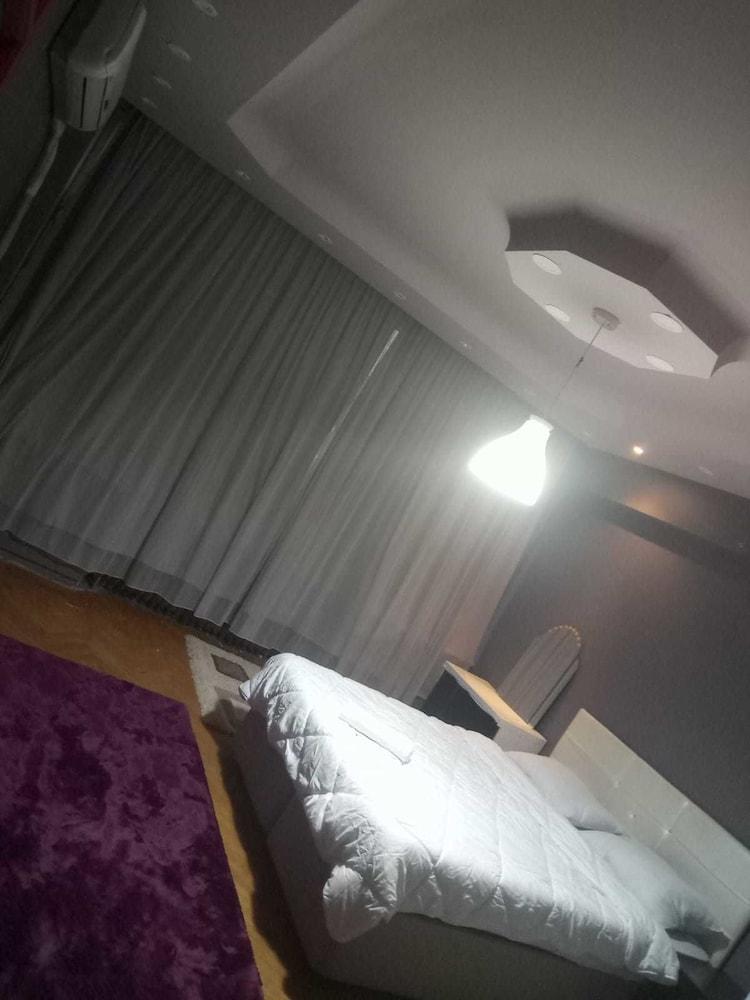 Istanbul Apartment - Room