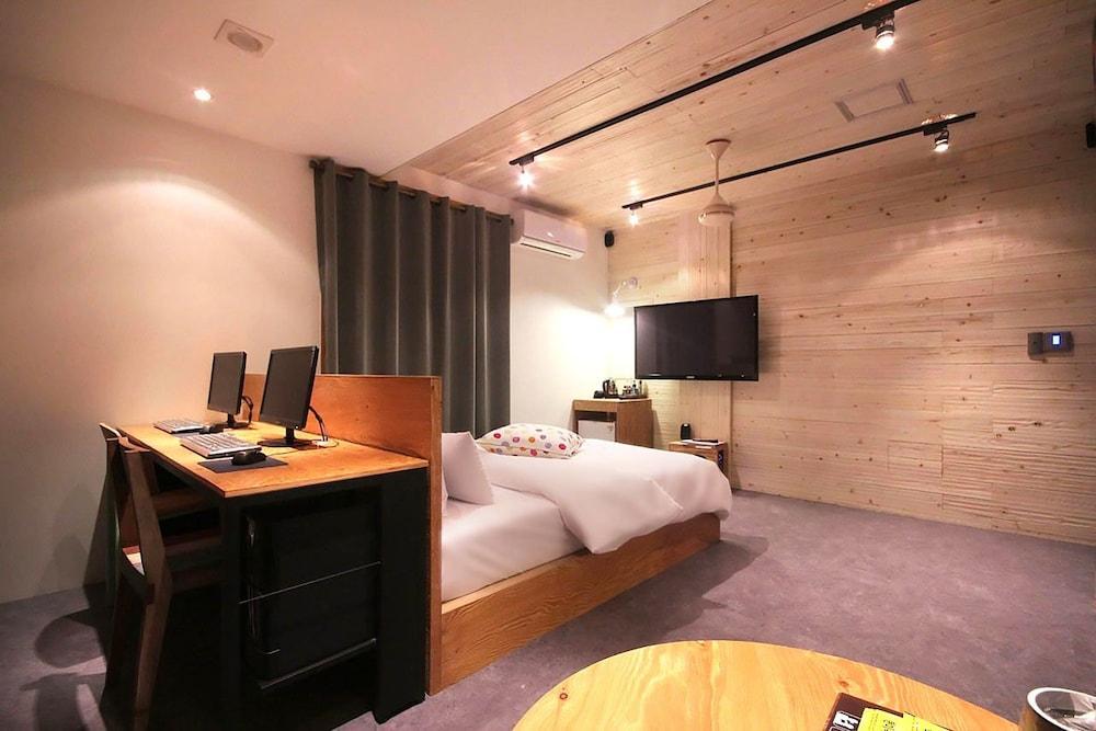 Hotel Yaja Seomyeon 1 - Beonga - Room