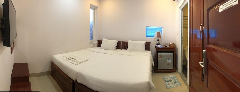 Nam Anh Hotel - Room