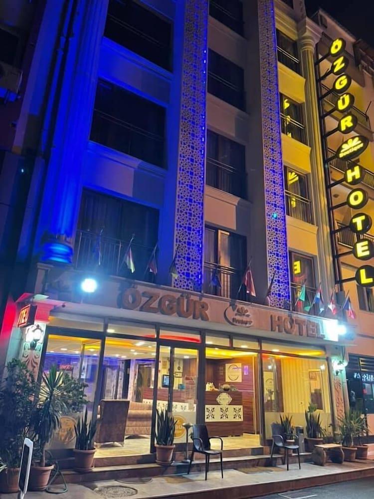 Ozgur Hotel - Featured Image