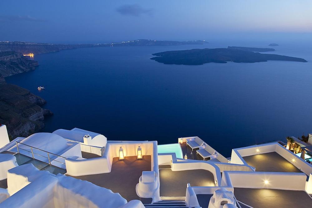 Katikies Chromata Santorini - The Leading Hotels of the World - Exterior