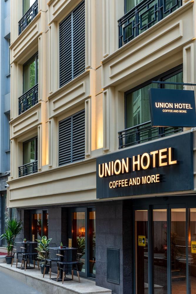 Union Hotel Port - Featured Image