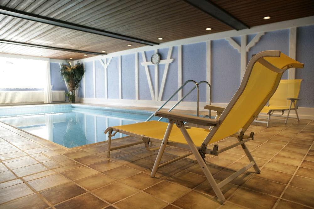 Hotel Krone - Indoor Pool