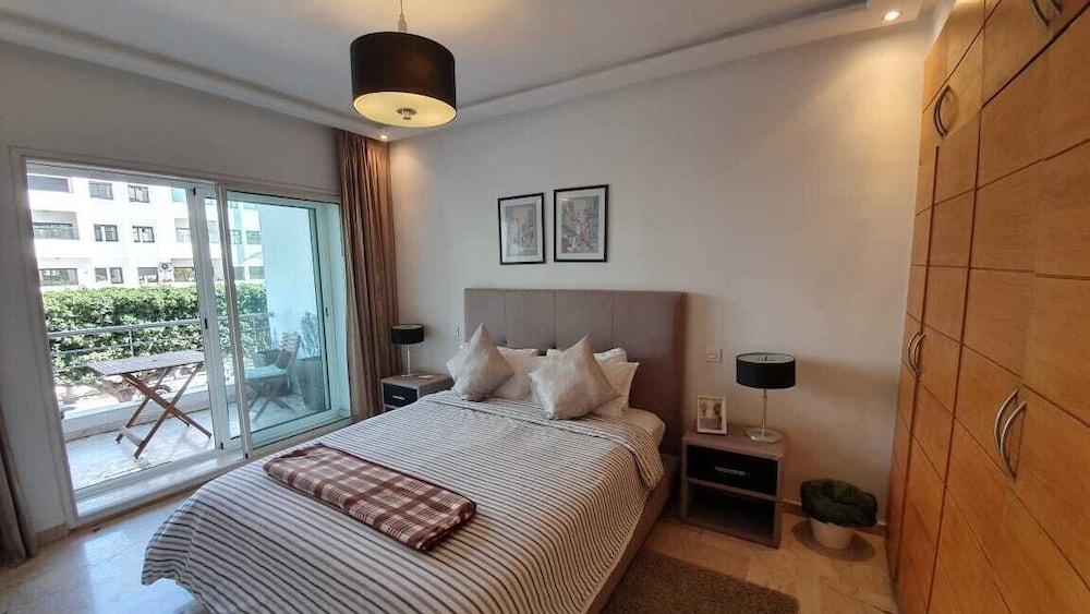 Comfortable appartment near Villa Paul - Room