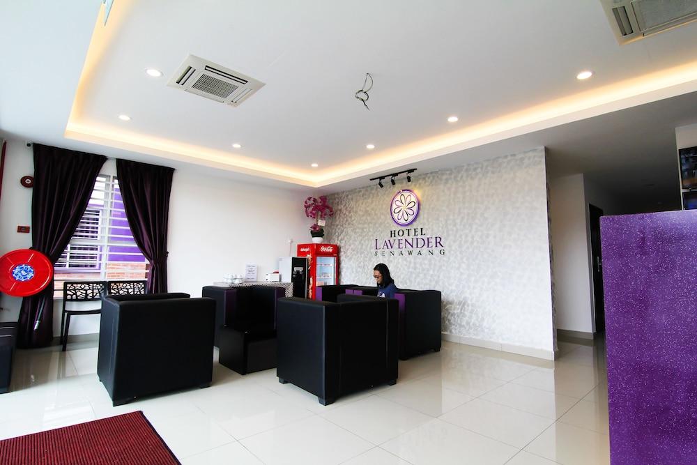 Hotel Lavender Senawang - Lobby