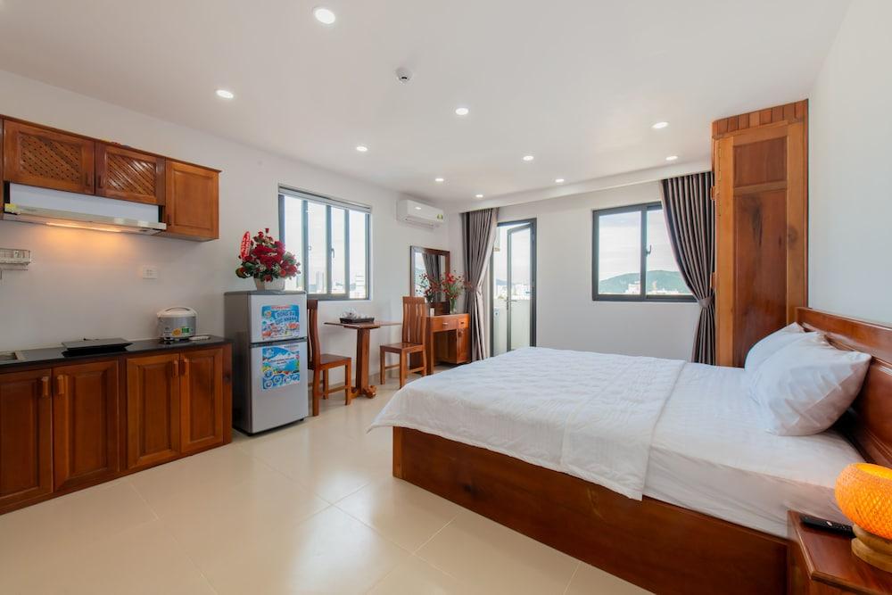 Hoàn Châu Luxury Hotel & Apartment - Room