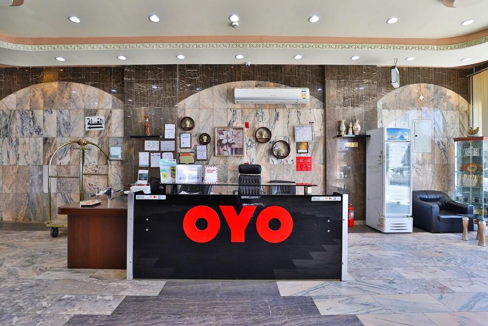 OYO 340 Nareen Furnished Apartments - Reception