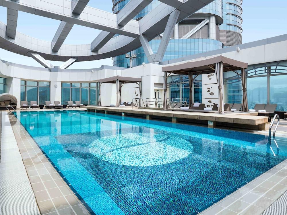 Cordis, Hong Kong - Rooftop Pool