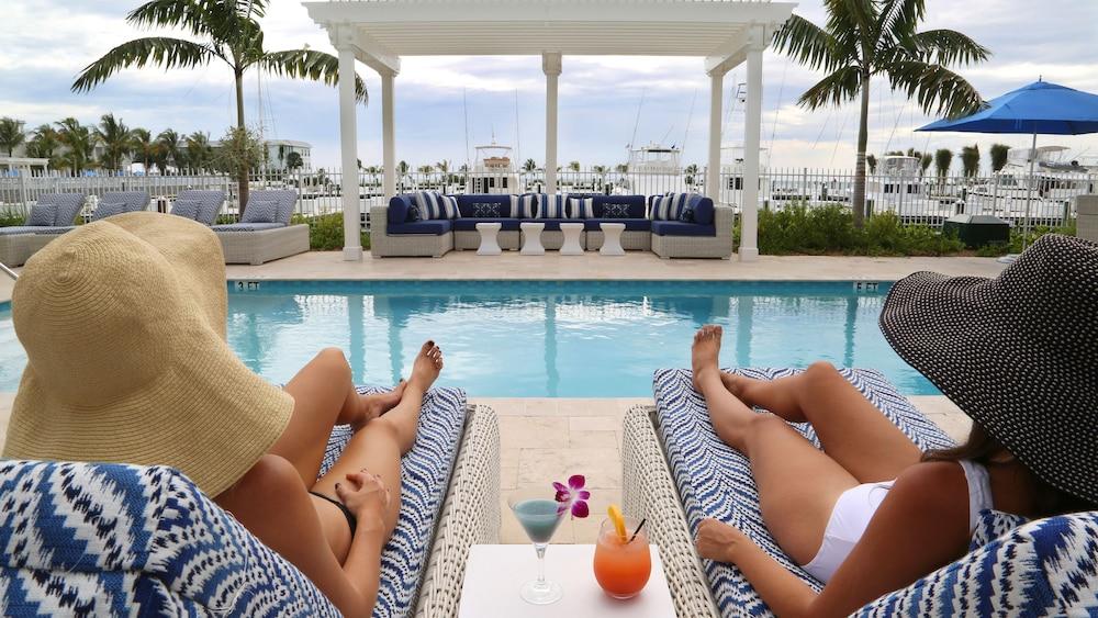 Oceans Edge Key West Resort, Hotel & Marina - Outdoor Pool