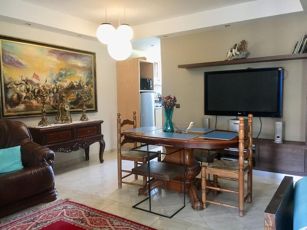 Ghazi Appartement - Interior
