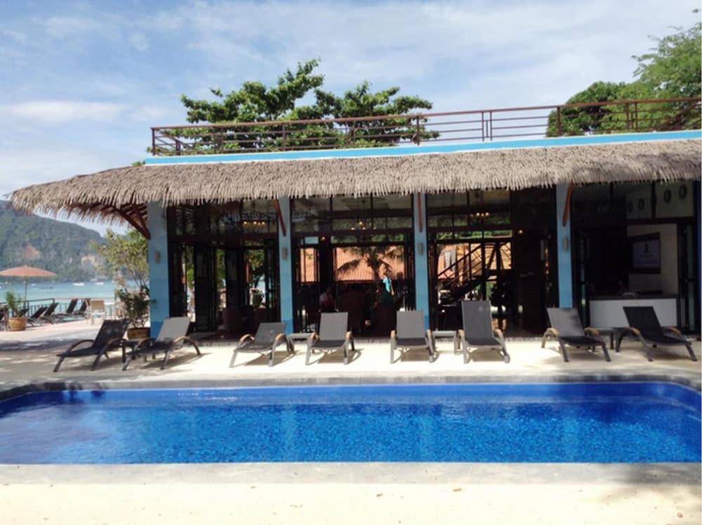 Phi Phi Long Beach Resort & Villa - Outdoor Pool