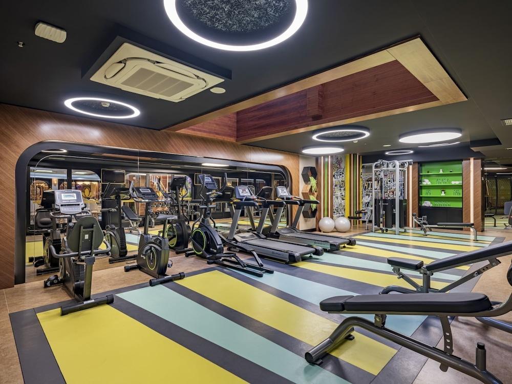 Elysium Green Suites - Fitness Facility