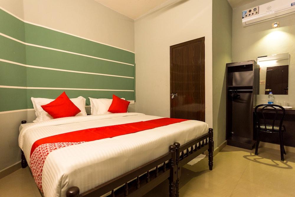 OYO 15598 Cochin Airport Hotel - Guestroom