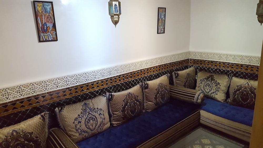 Dar Nour Fes - Lobby Sitting Area