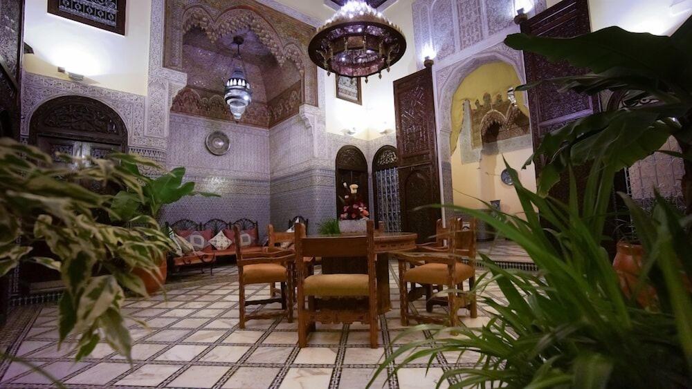 Riad Fes Palacete - Lobby Sitting Area