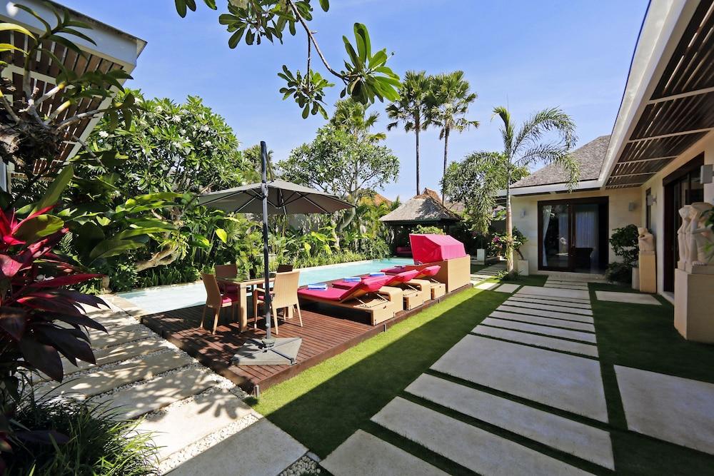 Chandra Bali Villas - Outdoor Pool