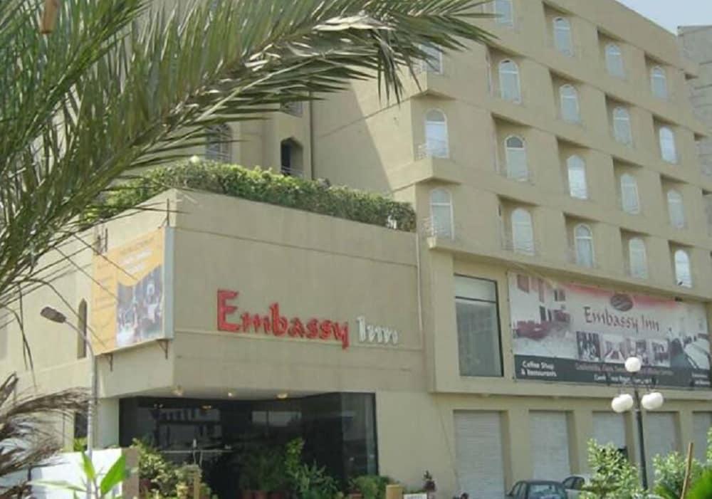 Embassy Inn Hotel Karachi - Exterior
