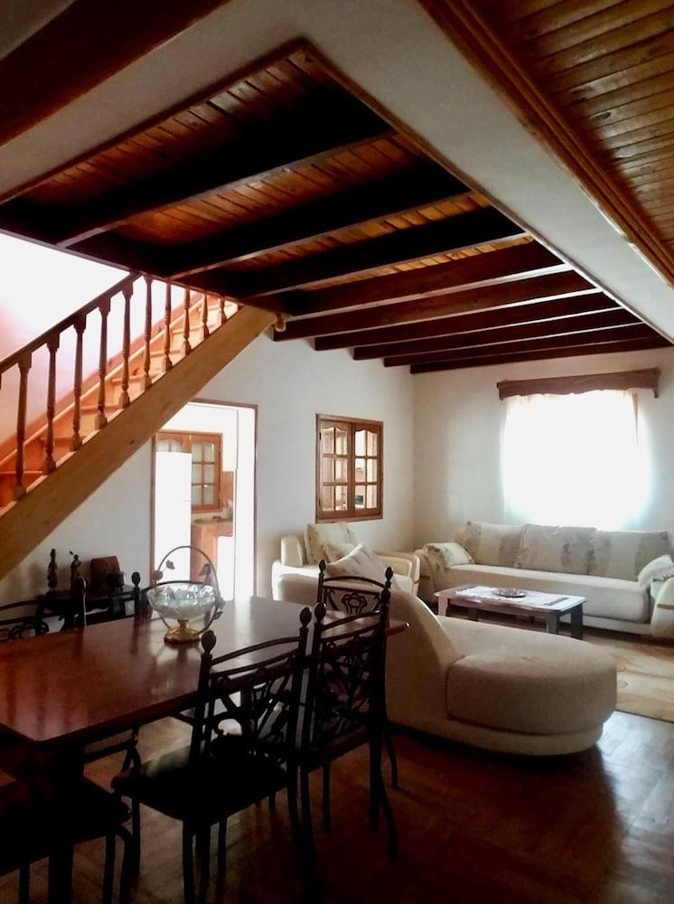 Lovely Traditional Malagasy House - Interior
