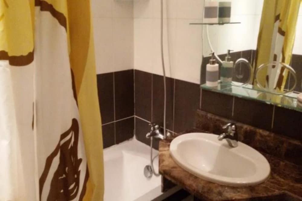 Cosy Apartment Casablanca - Bathroom