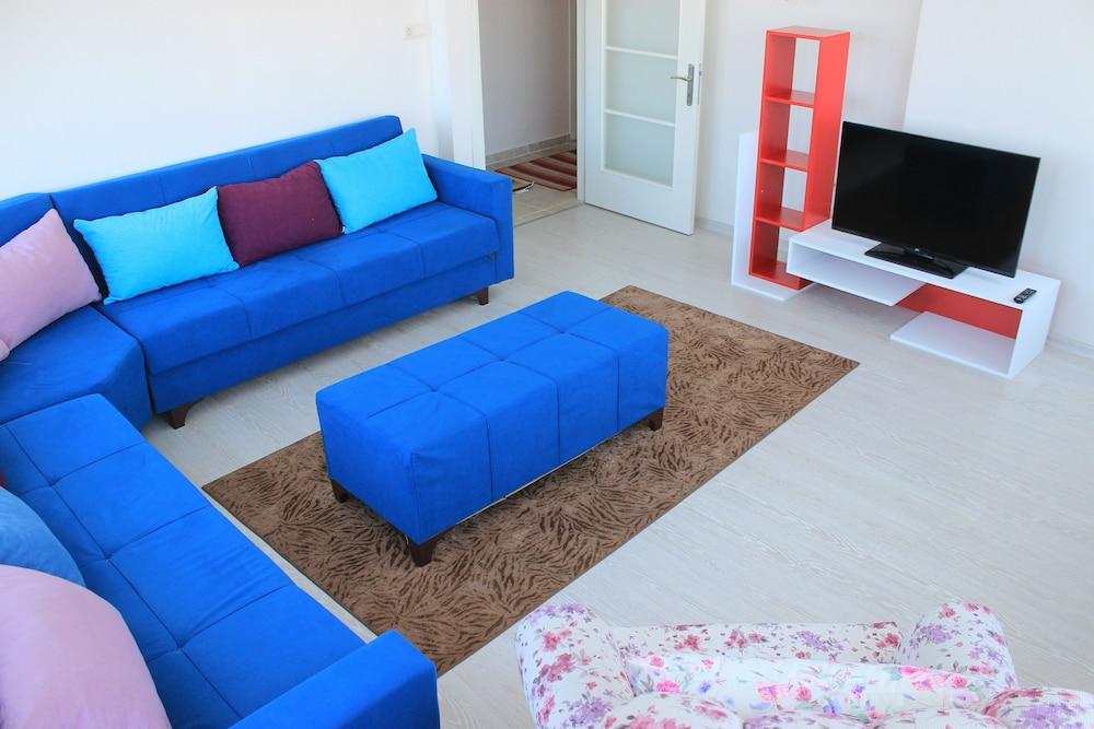 Blue Life Suites - Living Room