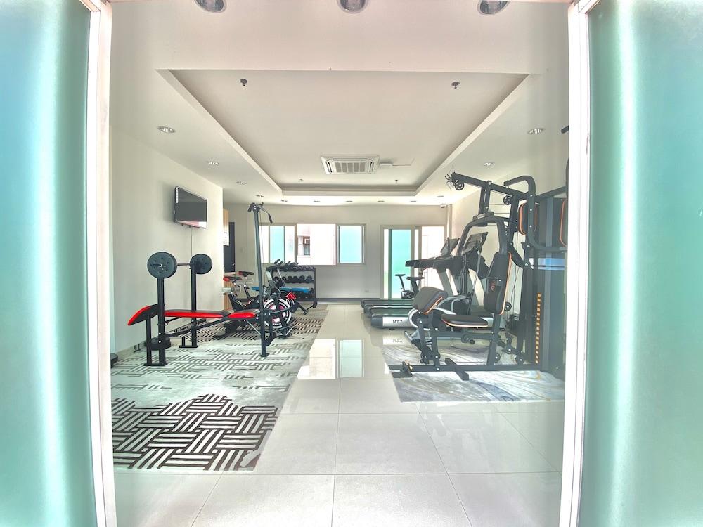 I - Suites Hotel - Fitness Facility