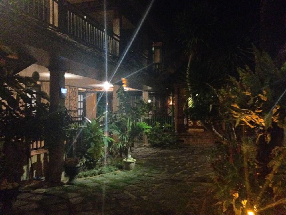 Eclipse Resort Boracay - Exterior