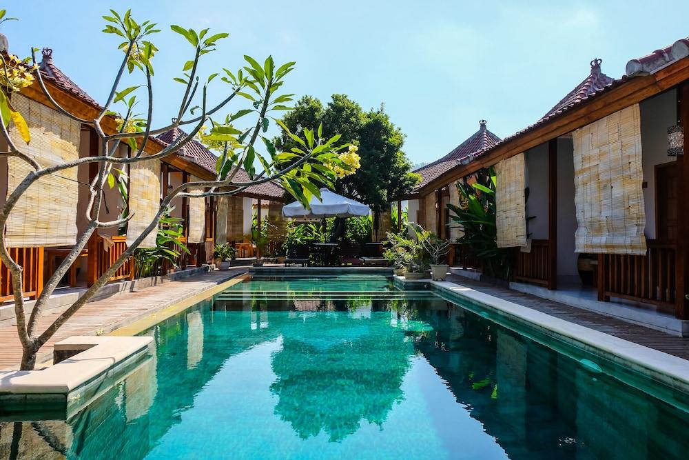 Bungalow And Restaurant Anda - Outdoor Pool