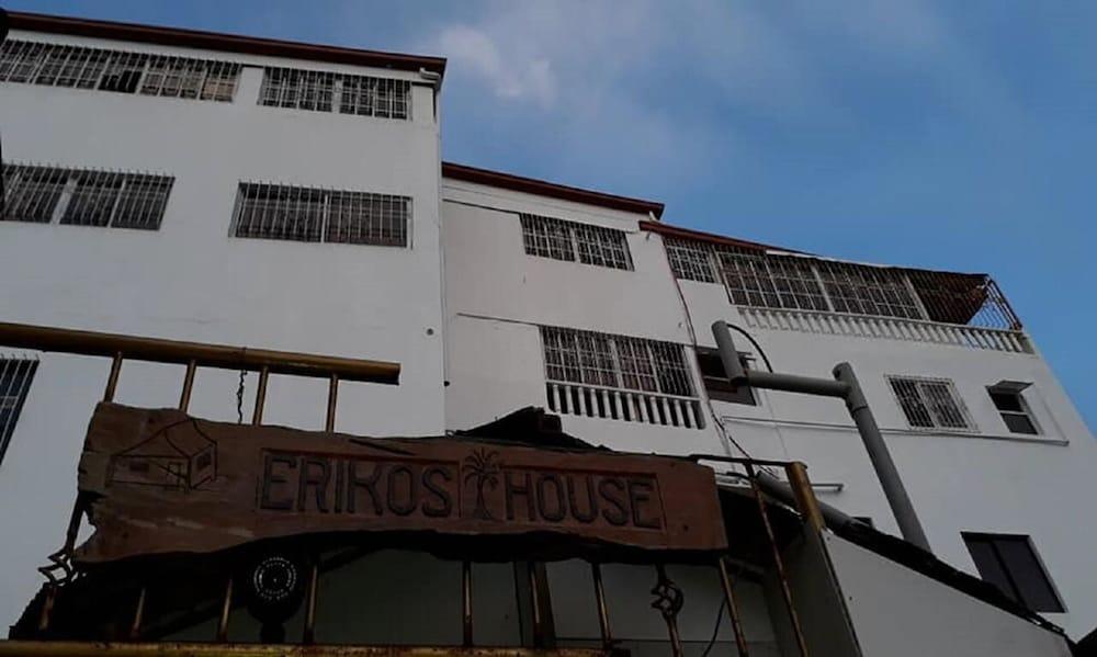 Eriko's House - Exterior