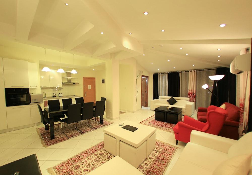 Reliance Hotel Apartment - Featured Image