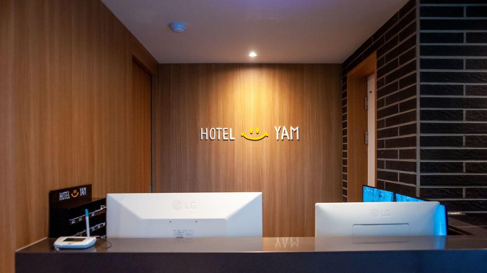 Hotel  Yam YeonSan - Reception
