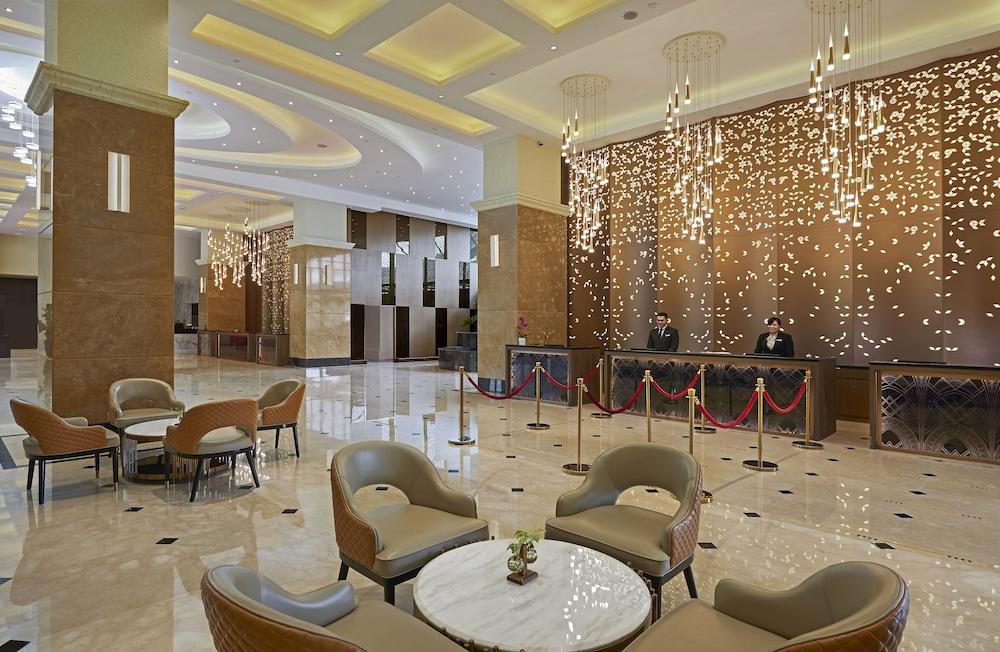 Geo Resort & Hotel - Lobby