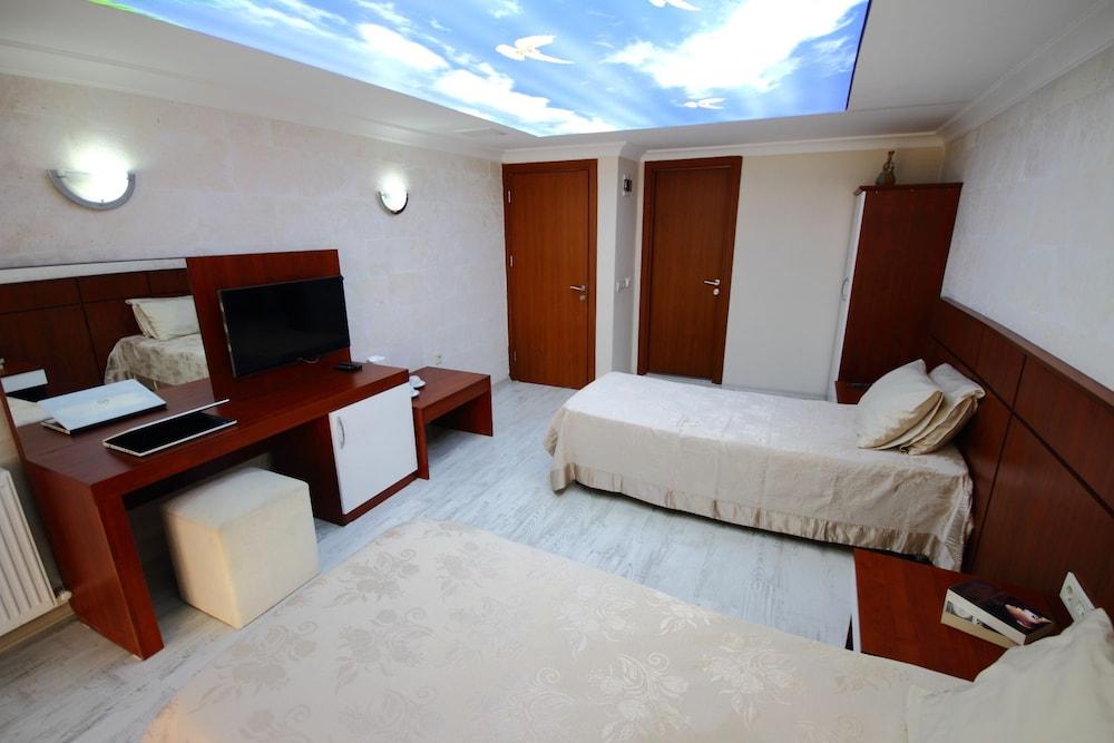 Safir Hotel - Room