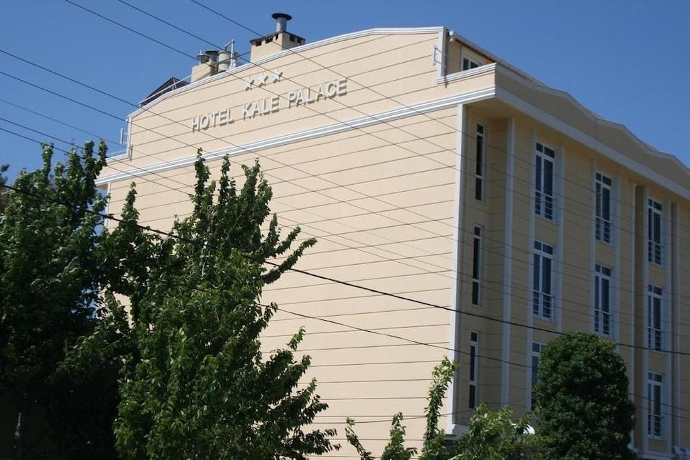 Hotel Kale Palace - Featured Image