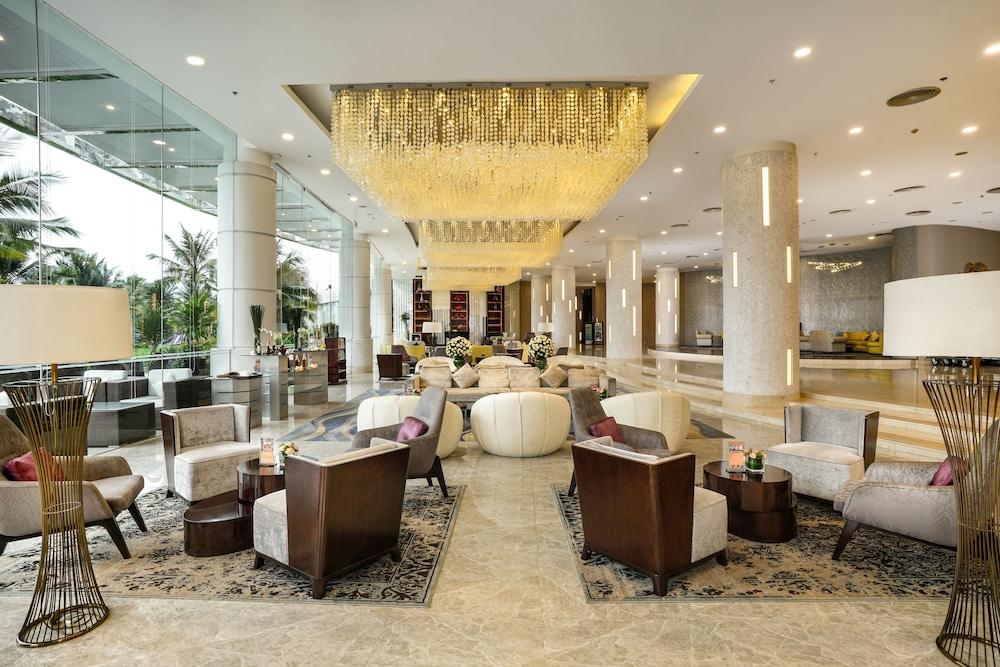 Vinpearl Resort & Spa Nha Trang Bay - Lobby
