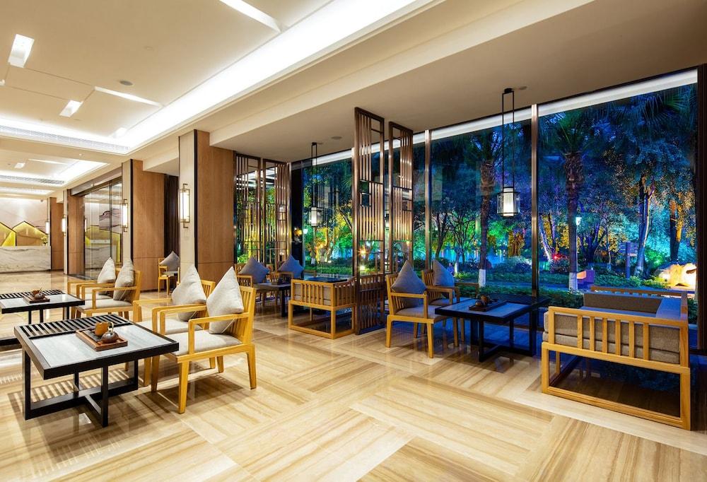 Li River Secluded Hotel - Interior