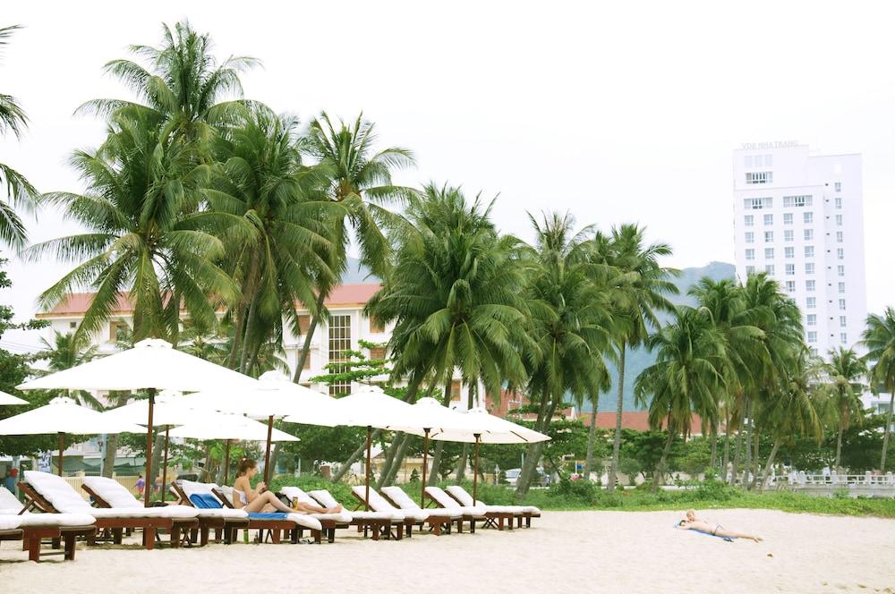 VDB Nha Trang Hotel - Beach
