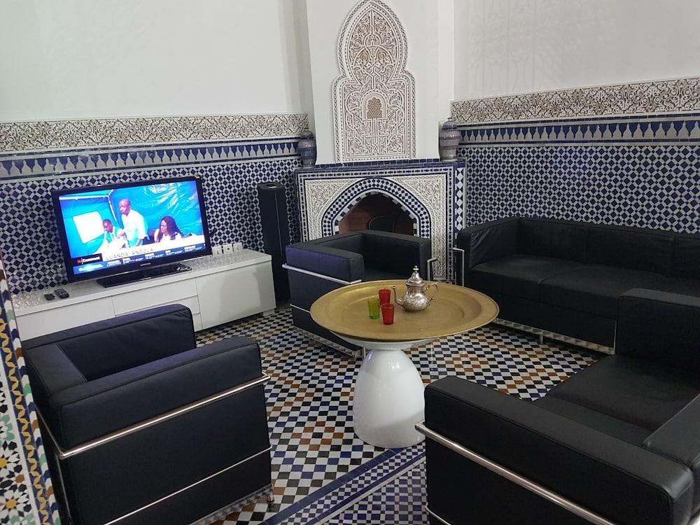 Riad Soliel D'or - Lobby Sitting Area