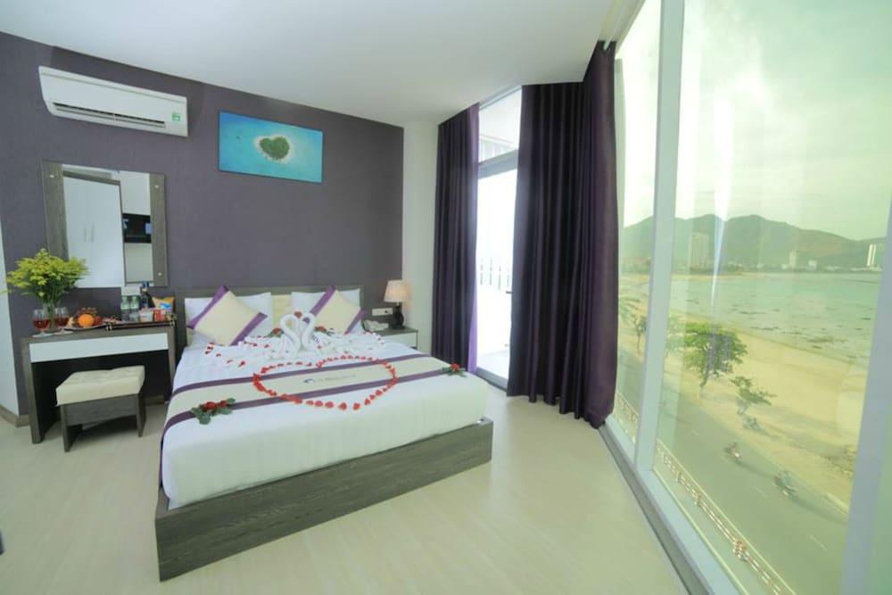 La Mer Hotel Nha Trang - Room